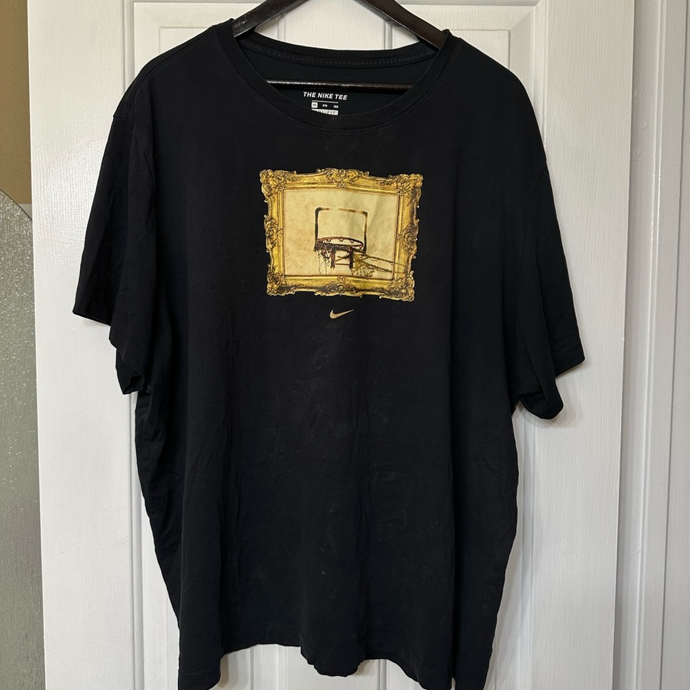 Nike Golden Basketball Hoop Just Do It Vintage 2000’s Short Sleeve Shirt